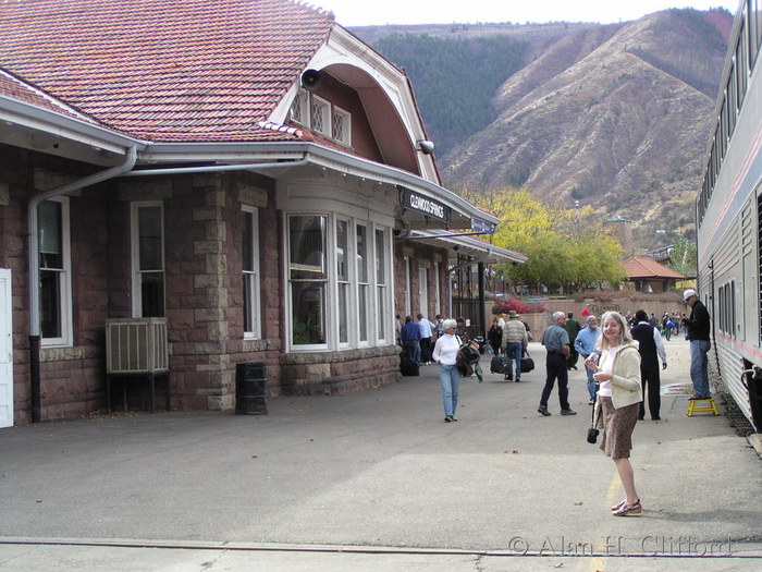 Glenwood Springs Station