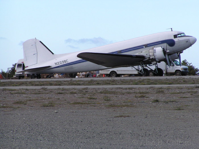 DC3 at Catalina airport