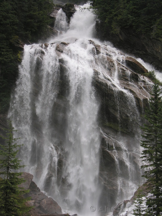 Pyramid Falls