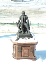 Statue of François Xavier Garneau