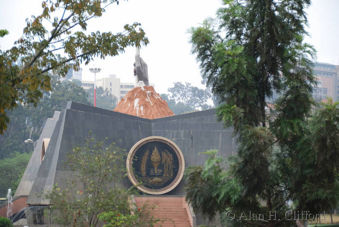 Moi Monument