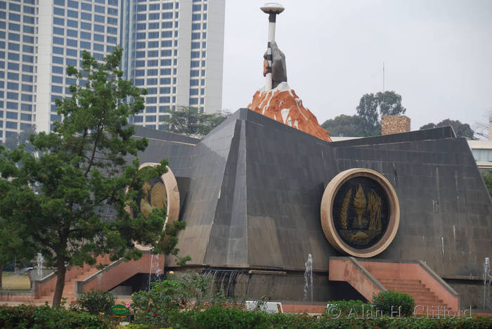 Moi Monument