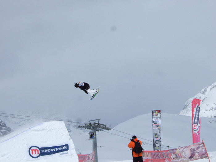 Snowboard competition at the Mottolino