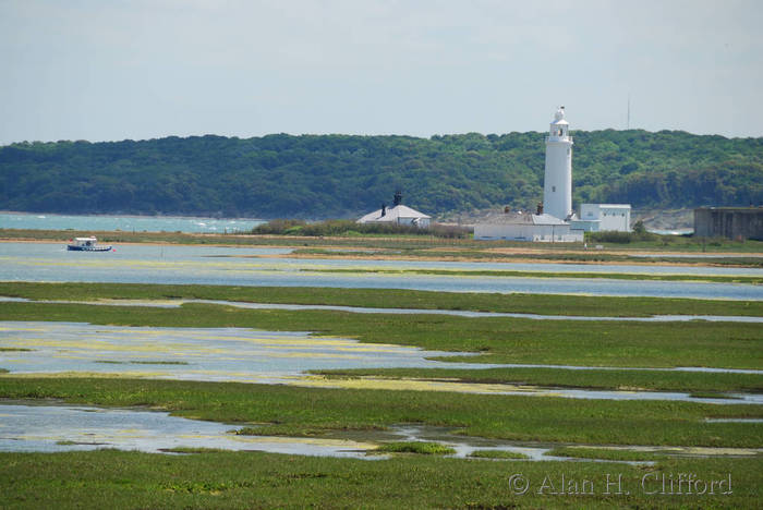 Hurst Point lighthouse and ferry