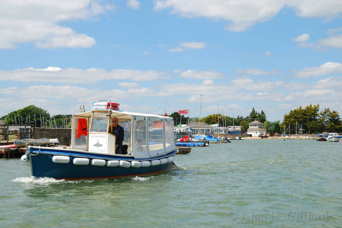 Ferry from Hurst Castle to Keyhaven