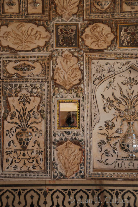 Sheesh Mahal