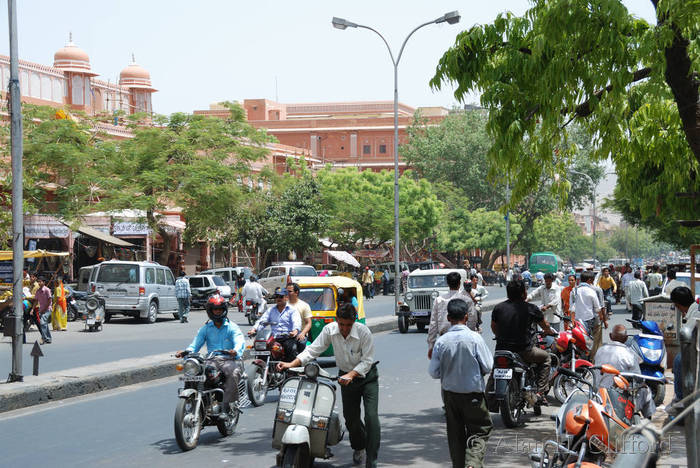 Hawa Mahal Bazaar