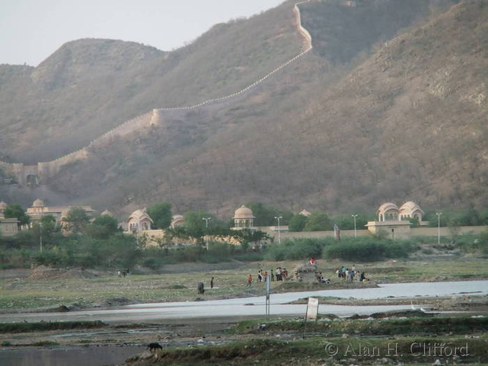 View beyond the Jal Mahal, Jaipur