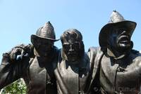 Fallen firefighters monument