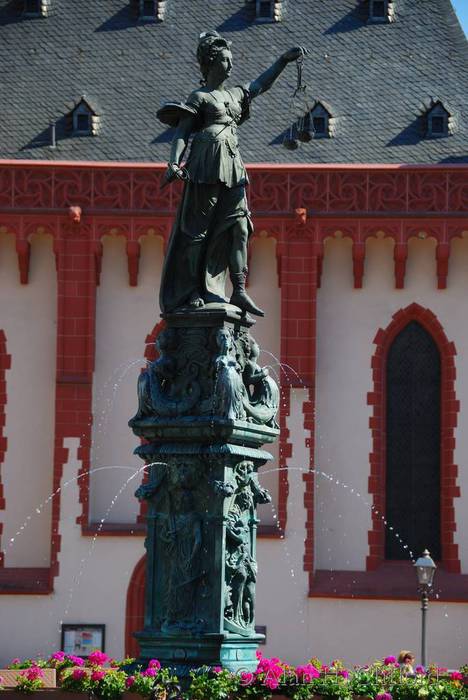 Fountain in the Römerberg