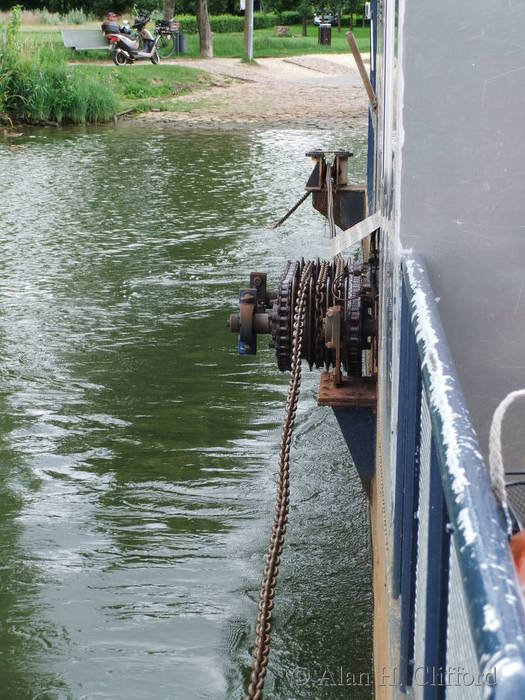 Ladenberg-Neckarhausen ferry