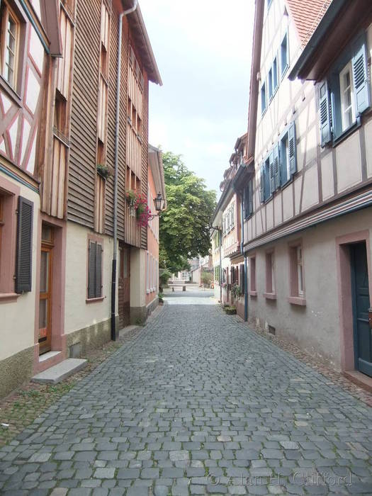 Ladenberg