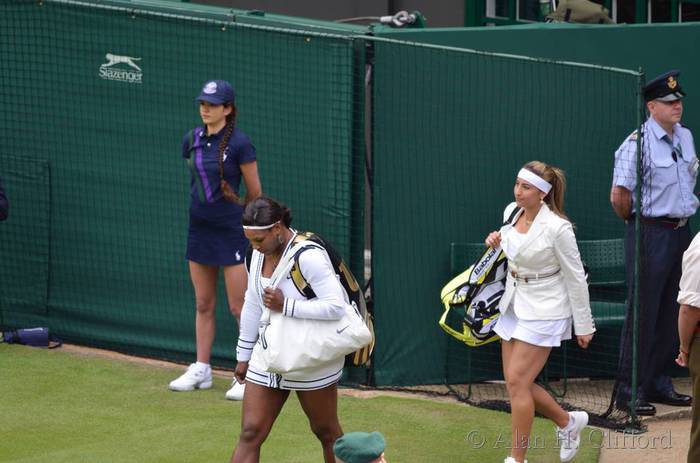 Aravane Rezai and Serena Williams