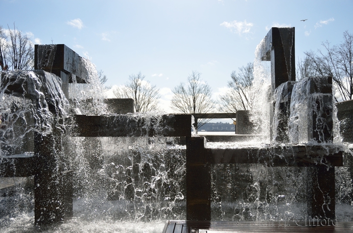 Waterfront fountain