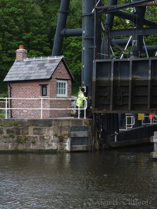 Anderton Boat Lift