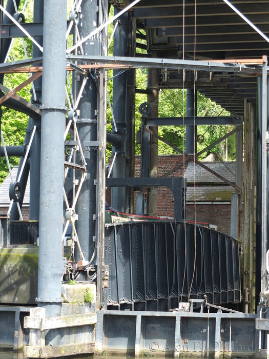 Anderton Boat Lift