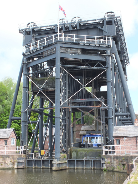 Anderton Boat Lift